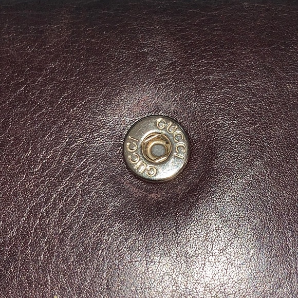 Gucci Leather GG Key Holder - Picture 7 of 7